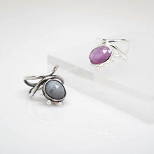 Load image into Gallery viewer, Diatom Ring in Grey and Pink Sapphire - TIN HAUS