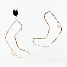 Load image into Gallery viewer, Formless Earrings - Sterling Silver, Amethyst Cabochon, Light Mauve Freshwater Pearls - TIN HAUS Jewelry