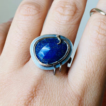 Load image into Gallery viewer, Rosecut Lapis Lazuli Sterling Silver Ring - Size 7