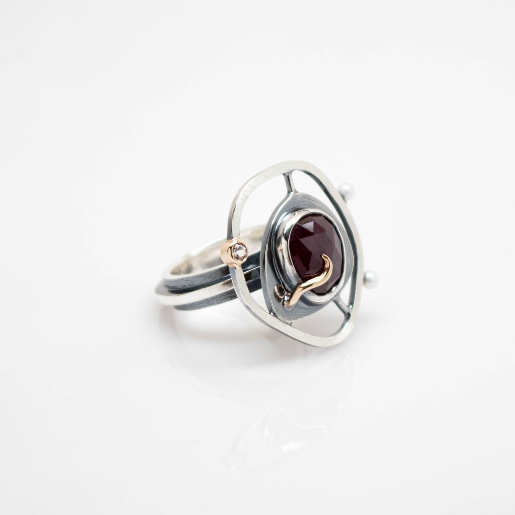 Teria Ring - Customized with Ruby Gemstone - TIN HAUS