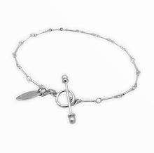 Load image into Gallery viewer, Darling Pearl Toggle Bar Chain Bracelet - Sterling Silver, Freshwater Pearls - TIN HAUS