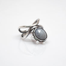 Load image into Gallery viewer, Diatom Ring - Size 7 - Oxidized Sterling Silver, Pastel Grey Sapphire - TIN HAUS